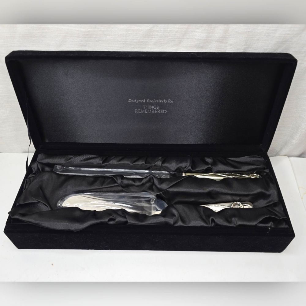 Things Remembered - Stainless Steel Wedding Cake Knife Cutter & Spatula HEART